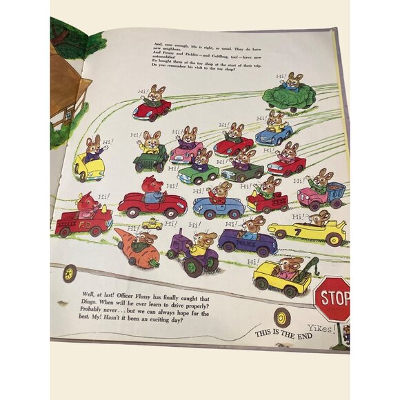 Richard Scarry's Cars and Trucks and Things That Go - Picture 8 of 13